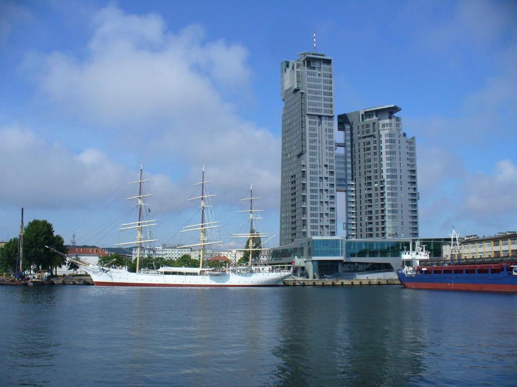 Apartamento Sea Towers Gdynia Exterior foto